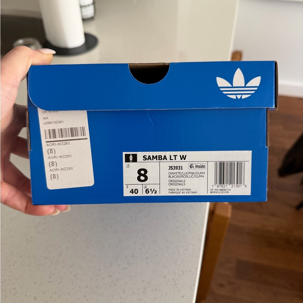 Sambas LT in Off White, Lucid Pink, & Gum - Picture 10 of 10